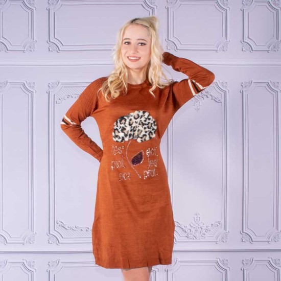 Дамски плетен пуловер тип туника с апликация в цвят керемида