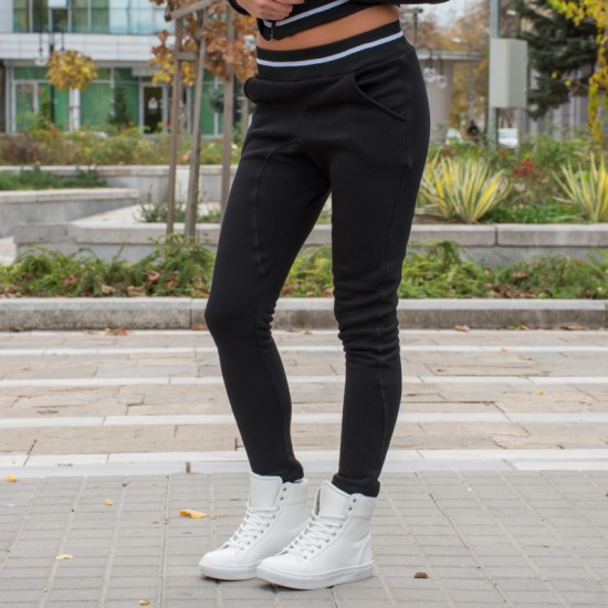 Спортно дамско долнище Мила Спортно дамско долнище Мила