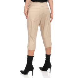 Дамски спортно-елегантен панталон 7/8 тип потур в бежов цвят Дамски спортно-елегантен панталон 7/8 тип потур в бежов цвят