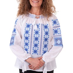 Дамска блуза с дълъг ръкав и стилна бродерия 13833 Дамска блуза с дълъг ръкав и стилна бродерия 13833