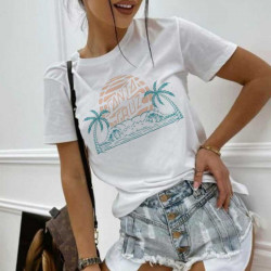 Купи 2 тениски, вземи 3та подарък COOL 10230