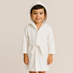 Детски едноцветен халат в бял цвят