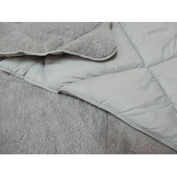 Двулицева завивка с поларен плюш в сиво Двулицева завивка с поларен плюш в сиво